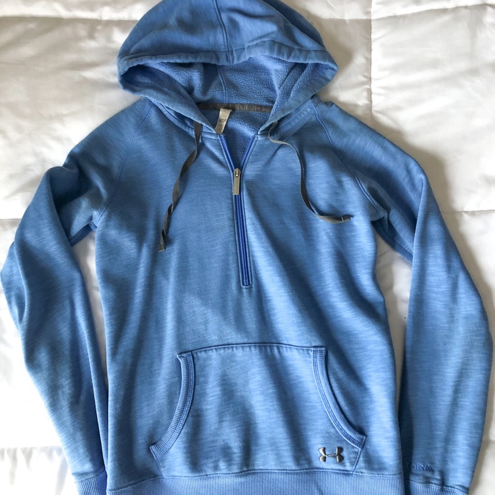 Under Armour sweatshirt